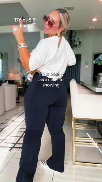 These Halara Yoga leggings? Snatch in all the right places and smooth out the cellulite like magic 🖤 #leggings #leggingsoftiktok #halaraleggings #leggingsoutfit #tiktokshopbacktoschool @Halara_official 
