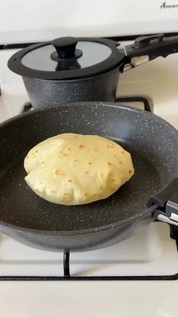 Tortillas hechas a mano en este sartén #tortillas #tortillashechasamano #sarten 