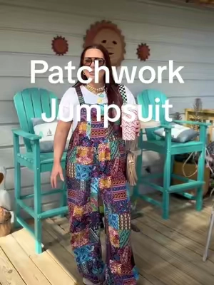 This patchwork jumpsuit is perfect for fall! #patchworkjumper #jumpsuit #womensjumpsuit #fallfashion #fallootd #midsize #tiktokshopcreatorpicks 
