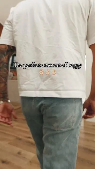 These are the perfect amount of baggy for jeans. I am 5’10” and ordered 32 length which is dialed.  #baggyjeans #baggypants #baggyjeansoutfit #baggydenim #victoriousjeans 