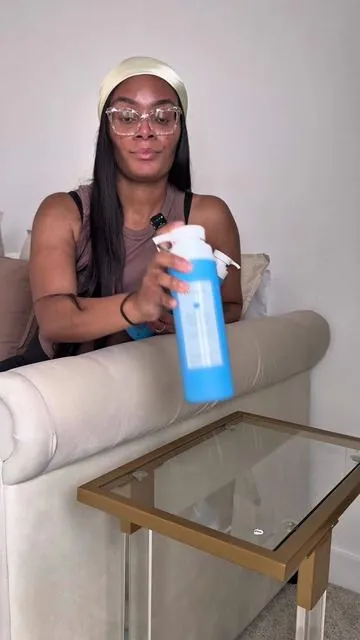 Must Have Product (iykyk) the Naturium Mandelic Acid Body Wash. truly does exactly what it says it’s supposed to do ! A shower STAPLE for sure . @Naturium I love yall 🥺🫶🏽 #naturium #bodywash #bodyodor #mandelicacid #showertiktok #naturiumbodywash #bodywashviral 