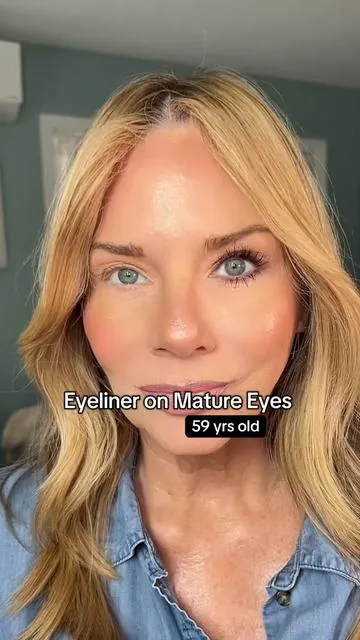 Waterproof Eyeliner on mature eyes @Persona Cosmetics  #eyelinertutorial #eyelinertrend #eyelinerformatureeyes #tiktokshopcreatorpicks 