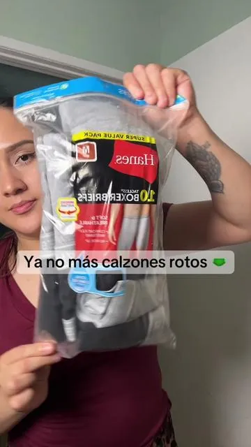 Ya nomás calzones rotos para los hombres, con este paquetazo de 10 boxer de de la marca Hanes, de pierna larga, 100% algodón, las tallas que hay de la Small a la 3XL ##tiktokshopblackfriday##tiktokshopbacktoschool##tiktokshopcreatorpicks##mensbriefs##civermonday
