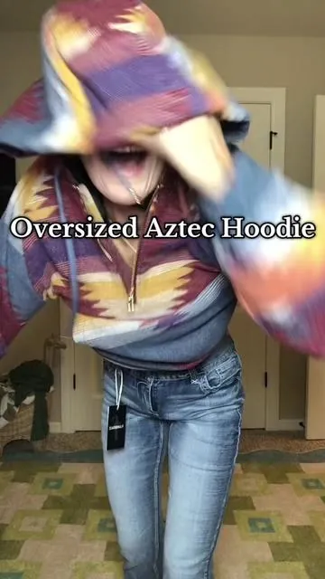 Love this so much! @Tankaneo  #aztec #hoodie #girlytok #oversizedhoodie  #fyp #tiktokshopfinds #spotlightfinds  #tiktokshoprestock #tiktokmademebuyit #outdoorfun #tiktokshopsummerturnup  #funinthesun #tiktokshopcreatorpicks  #tiktokshopbacktoschool  #uforu #backtoschool #falldealsforyou #halloweendeals 