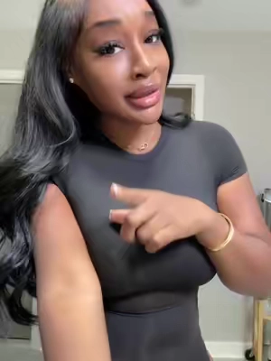 this is hands down the best Shapewear!!! 