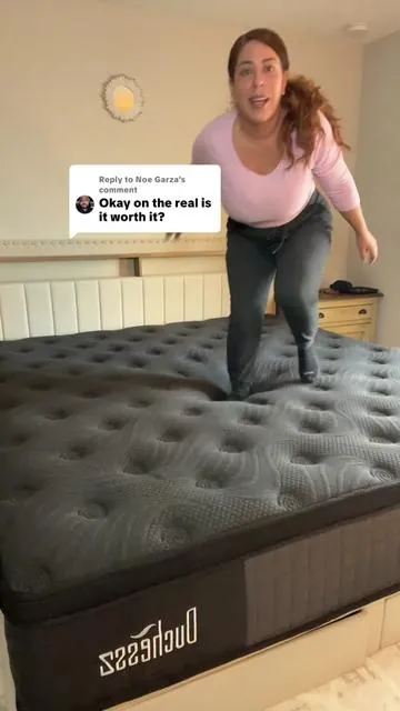 Replying to @Noe Garza #duchesszmattress #mattressinabox #memoryfoammattress #hybridmattress #mediumfirmmattress 