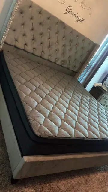 I FOUND SOMETHING GOOD🎉 Hello Somebody!! 8/10/12/14 inch Hybrid mattress #mdz #kingmattress #lumbarsupport #memoryfoam #mediumfirmmattress 