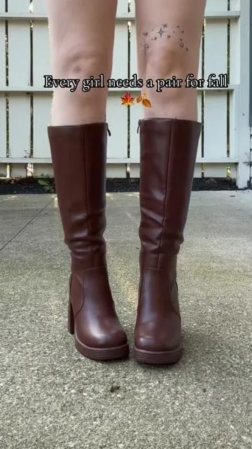 A simple brown boot is a fall fav!!! #fyp #fallfashion #boots #shoes #ootd 