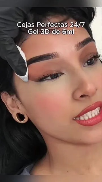 ¡No se Mueve! Gel Cejas 3D (6ml) a Todo Dar#eyebrows#eyebrowtutorial 