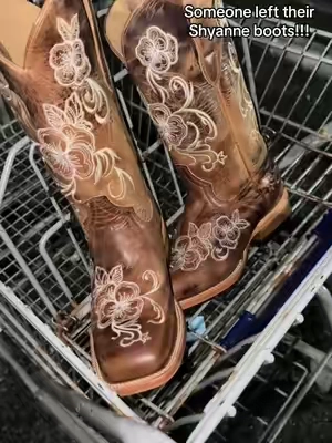 Shyanne square toe cowgirl boots