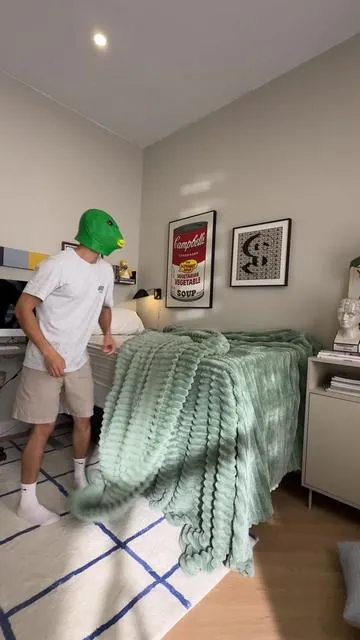 Hot pick alert viral comfort drop!#blanket #soft #duvet 