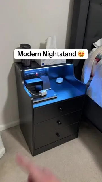 Modern Nightstand 😍 #nightstand #roomdecor #endtable #roomessentials #roomupgrade #tiktokshopcreatorpicks 