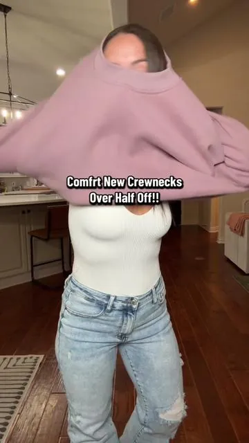 The perfect crewneck for fall @Comfrt #comfrt #comfrtclothing #crewnecksweatshirt #crewneck 