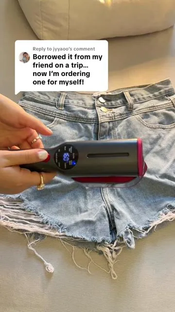 Replying to @jyyaoo Cos it’s super light, portable and smooth wrinkles faster, especially kill bacteria and dust mites #steamiron #steamer #garmentsteamer #portableiron #portablesteamer      