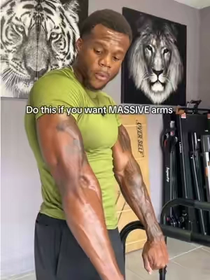 Dips > Curls #triceps #armday #calisthenics 