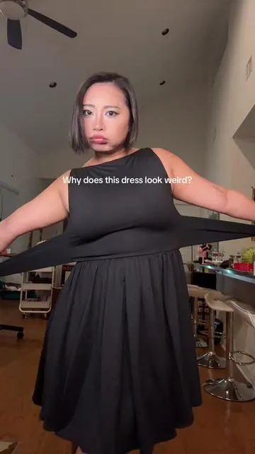 A line dress that cinches in the back #dress #alinedress #cinchedwaist #viraldress #falloutfitinspo 