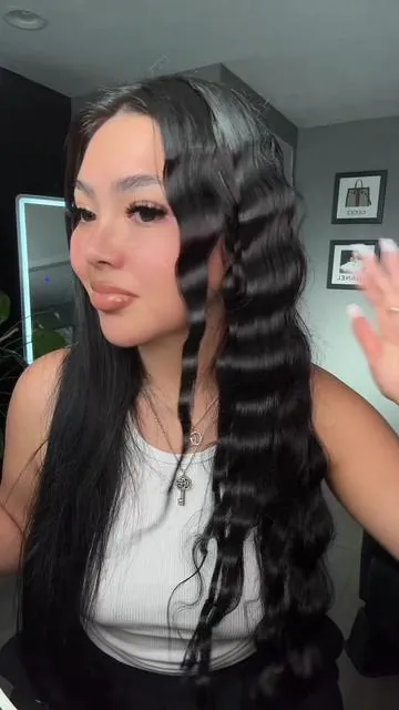 safe to say I’m obsesssed ❤️‍🔥 @SHEGLAM HAIR US  #hairtok #wavyhair #sheglamhair #beachwaves #hairtransformation 