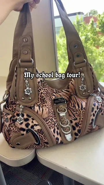 Yayyy #angelkissbag #totebag #tote #schoolbag #bookbag 