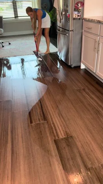The only mop I can use in my hardwood without destroying them @O-Cedar #clean #cleantok #cleaning #cleaningtiktok #mop #mopping #housecleaning #storytime #housebuild #sahm #mom #moms #ocedar #ocedarmop #cleanhouse #cleaninghacks #cleaningmotivation #dogsoftiktok #kidsoftiktok 