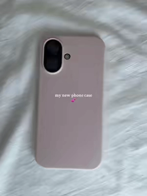 This is my favorite phone case right now 🌷💕 #phonecase #case #pink #pinkphonecase #iphone 