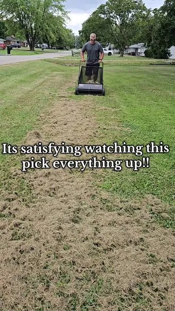 Lawn Sweeper by Vevor I am still impressed by how well it works picking up leaves, grass and other debris in the yard. #lawnsweeper #lawn #lawncare #yardwork #vevor 