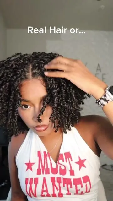 I faced my fear & it paid off , she’s added to the rotation 🤝🏽 because I did mini twists on myself once before and it took me TWO DAYSSSS!!! this install took 30 minutes !  #Frodiohair#RushReady2025 #wiginstall #Wigtok    @Frodio Hair  #RushReady2025