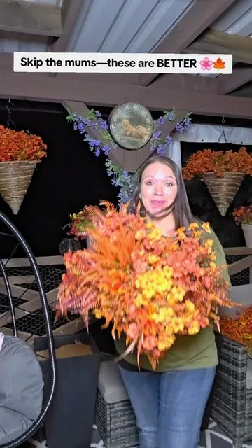 Everyone’s grabbing these fall flowers because they’re fuller, longer-lasting & look REAL! Perfect for porch or patio fall decor. They won’t stay in stock—get yours now! #fallflowers #falldecor #porchdecor #patiodecor #fallhomedecor 