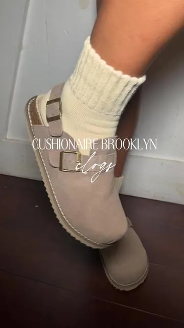 They’re sooo comfy and perfect for fall🍂 #clogs #brooklynclogs #cushionaire #cushionaireclog #clogs #fall #shoes #fyp #tiktokshop #tiktokshopfinds #tiktokshopcreatorpicks #spotlightfinds #christmas #fyp #dealsforyoudays #dealsfordays #autumn #fallvibes 