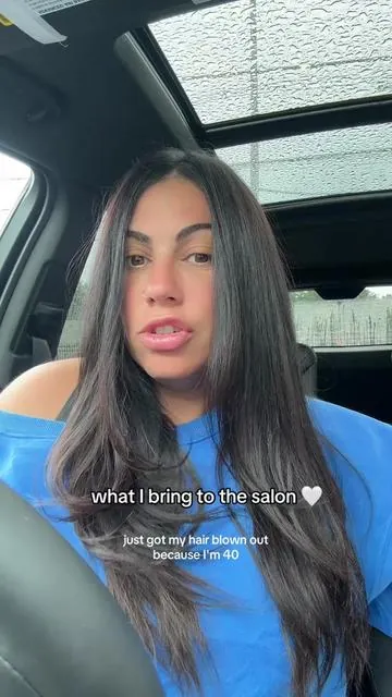 what I bring when I’m getting my hair done 🫶🏻 #40weekspregnant #postpartumhairloss #pregnanttiktok #healthyhair #hairtok 