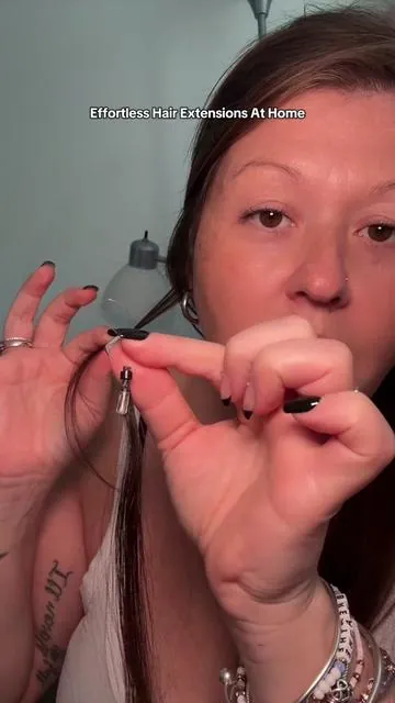 @Laavoohair_official popped off with these micro ring bead extensions they’re so effortless to install!! #hairextensions #hairtok #humanhair #extensions #fyp 