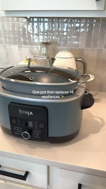 Honestly if you’ve been thinking about upgrading your kitchen, this is the one thing worth getting. It replaces 14 appliances and makes cooking way less stressful 🙌 #kitchenfinds #cookingtips #homecooking #ninjafoodiepossiblecookerpro #ninja 