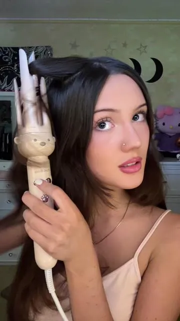 Thank you PretiHom! #curlingiron #curlscheck #fy #viral #haircurler 