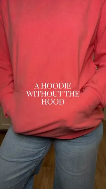 This sweatshirt has a kangaroo pocket but does not have a bulky hood! Perfection!  #tiktokshopcreatorpicks #hoodie #sweatshirt #fallfashion #nohood 