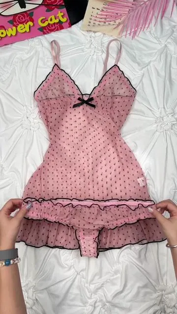 The perfect nightdress set for night 🔥#twopieceset #sleepdress #camidress #underwear #spotlightfinds #tiktokmademebuyit #tiktokshoplabordaysale #tiktokshopcreatorpicks 
