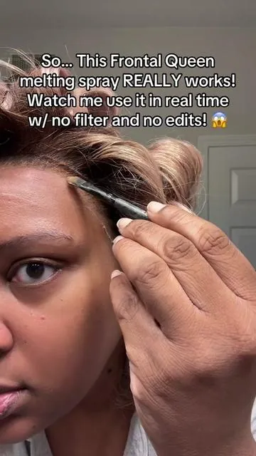 Here’s a more condensed review of my Frontal Queen lace melting spray that I posted yesterday!  And there’s no filter, you see how close I get up to the camera while applying and after using my band. I’m very impressed with this product, I’ve never used anything like it! You NEED this in your arsenal for your installs.  I’m not even a hairstylist, I’m just very particular about how my wigs look lol so if I can use it, you can too! Check it out here in my showcase 👇🏾👇🏾 #frontalinstall #frontalqueen #review #lacemeltingspray #foryou 