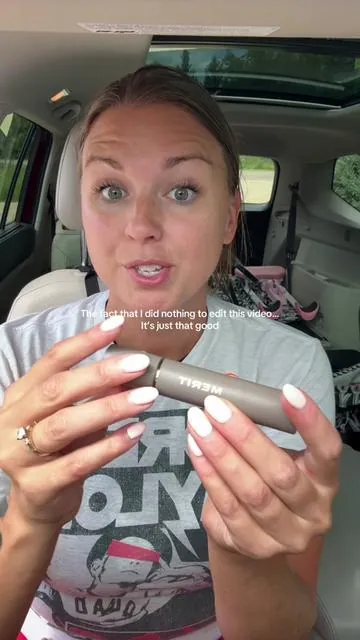 @MERIT Beauty has a major win with this extra extraordinarily easy make up stick 🤯 ##easymakeup##simplemakeup##veganmakeup##complexionstick##tiktokshopcreatorpicks
