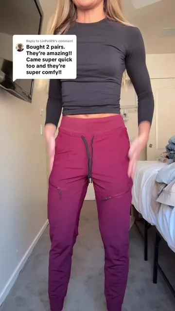 Replying to @LinPetRN These joggers are lightweight, stretchy, and quick-dry with secure zipper pockets, so you can handle errands, playtime, and everything in between while staying stylish. #MomLifeReady #EverydayMomStyle #ComfortAndPractical #OnTheGoMama #MomWardrobeStaple