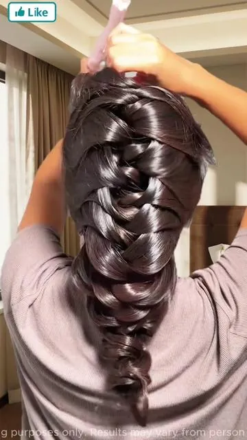 It's time to wash your hair. This volumizing shampoo promotes hair growth and will prevent it from growing out.#hair#hairtok#hairstyle#haircut#haircare#hairgrowth#wig#haircareroutine#haircaretips#haircareproducts#hairmasks#shampoo#hairstyles#hairtutorials#TikTokShopBacktoSchool