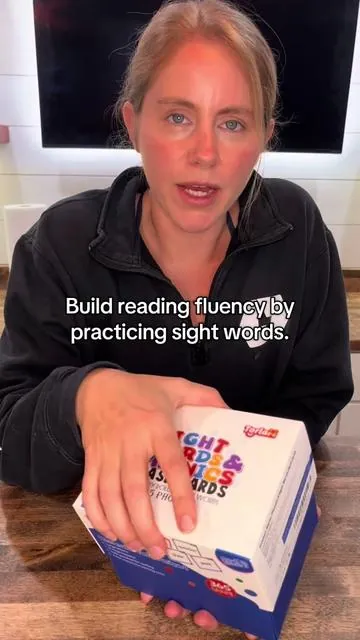 Build fluent & confident readers! 31% off & FREE SHIPPING! So important to quiz your kids at home! Includes phonics skills to build reading confidence. @Torlam #sightwords #phonics #learntoread #homeschool #teacher 