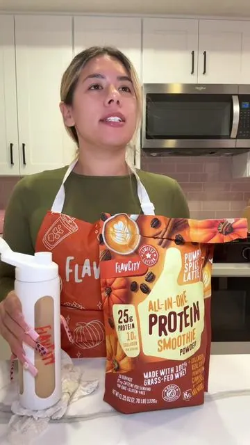 Pumpkin spice latte protein smoothie @ShopFlavCity #bobbyapproved #basicapproves 