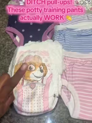 My toddler is 95% potty trained thanks to THESE training pants 🙌✨  #pottytraininingmama #toddlerlife #momhacks #parenttok #tiktokmademebuyit 