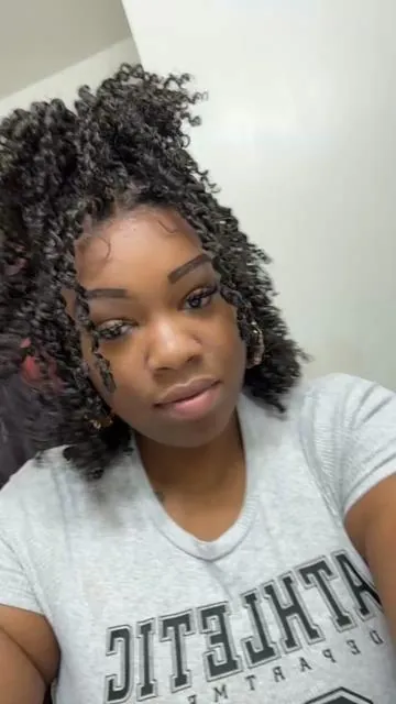 the cutest realistic wig ! #wig #frodiohair #minitwists #minitwistwig 