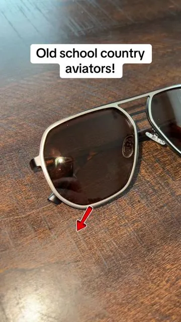 #country #aviators #oldschool #hankwilliamsjr #tiktokshop 
