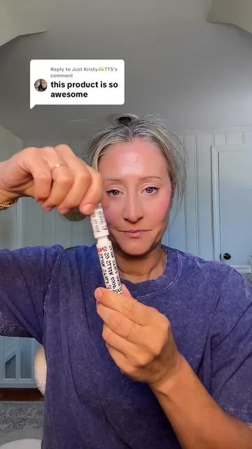 Replying to @Just Kristy🫶TTS ✨This fixed my flyaways in under 30 seconds.✨ No crunch. No flakes. No greasy residue. Just smooth, polished hair that stays put. #IGKflyawaystick #hairhack #tiktokmademebuyit #slickbun #flyawayfix