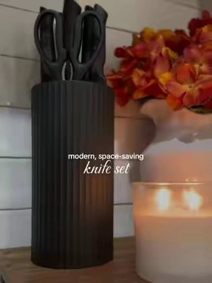 And it’s less than $20! This chic, modern knife set saves so much space on your counter and it’s gorgeous! Perfect for smaller spaces! #knifeset #knives #kitchentools #kitchenessentials #kitchendecor 
