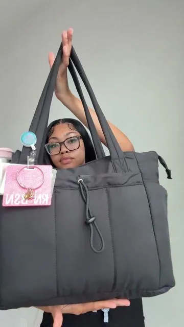 what’s in my bag as a new grad nicu nurse 🤍thank you @Wandering Nature #nursebag #wanderingnature #nicunurse #nurse 