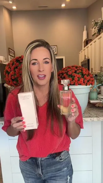 Replying to @Ashley Marie Calvin Klein eternity is one of my favorite perfumes #perfume #perfumetiktok #perfumetok #calvinklein #perfumes 