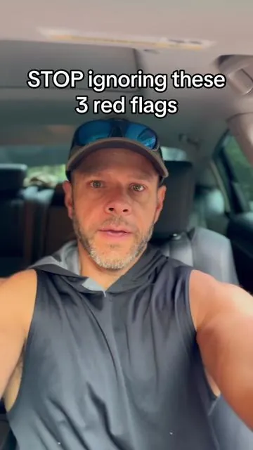 Top 3 reasons my clients are low in magnesium: low energy, high stress, and poor recovery. If you train hard but still feel tired or can’t sleep, magnesium could be the missing link. Tap the link in bio for the one I recommend to all my clients.  #MagnesiumBenefits #FitnessTips #StressRelief #MuscleRecovery #wellnesscoaching 