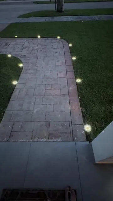 Luz solar para la entrada de la casa #luzsolar #sunshine #sunshine #paratiiiiiiiiiiiiiiiiiiiiiiiiiiiiiii 