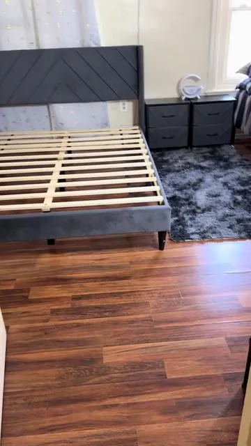No dejen pasar ese precio, tiene más de 50% de descuento  #bedframe #bed #mattress #furniture #tiktokshoplabordaysale  Aviso: Los precios están sujetos a cambios y pueden variar de acuerdo a las las ofertas y promociones vigentes al momento de la compra. Esta promoción es válida únicamente por hoy durante el “el día del trabajo”sept 1 2025 Disclaimer: Prices are subject to change and may vary depending on the offers and promotions available at the time of purchase. This promotion is valid today only during Labor Day.